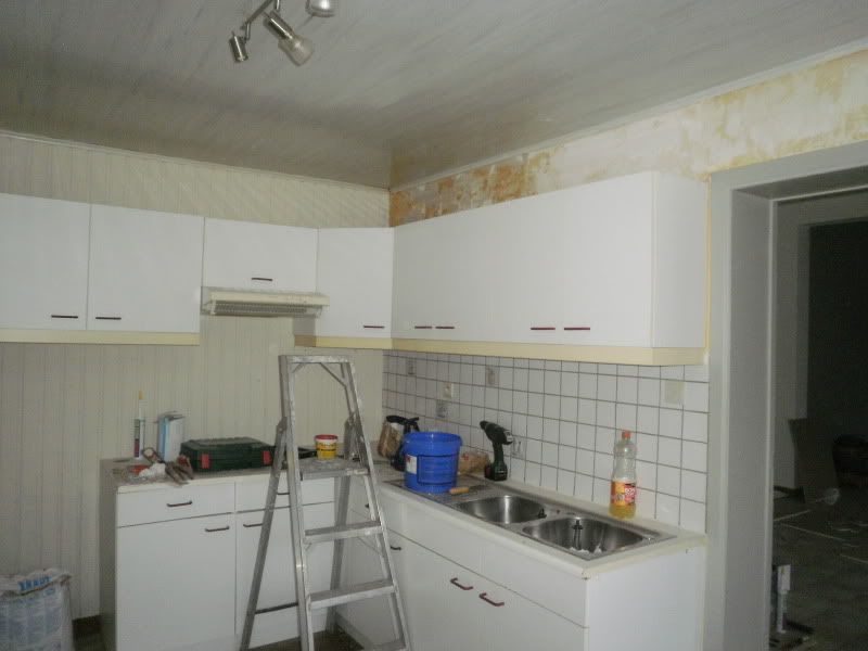 [img width=800 height=600]http://i68.photobucket.com/albums/i13/crisjecris/PA240251-1.jpg[/img]