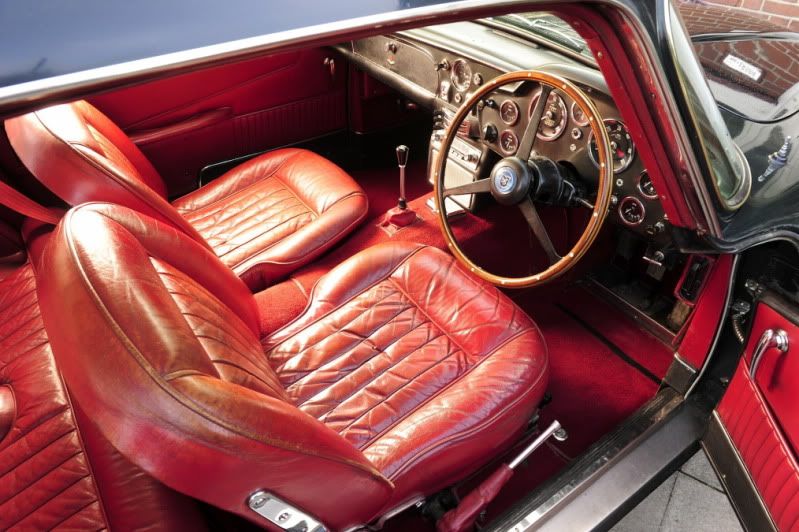 Lot-345-interior-1965-Aston-Martin-DB5-Vantage-Shooting-Brake.jpg