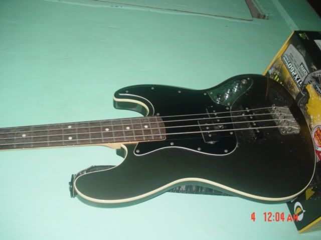 Fender+aerodyne+jazz+bass