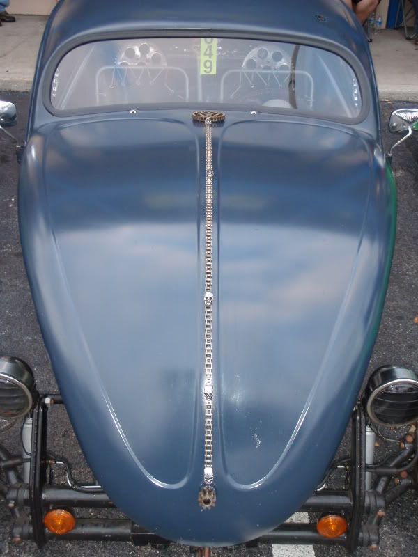 Image may have been reduced in size. Click image to view fullscreen.