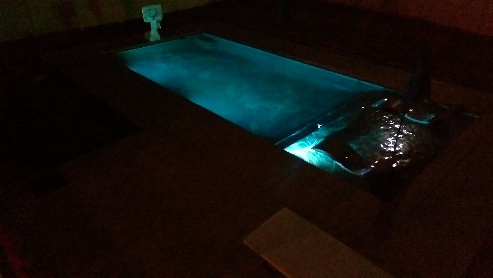 Night%20pool%204_zps6dbajdcq.jpg