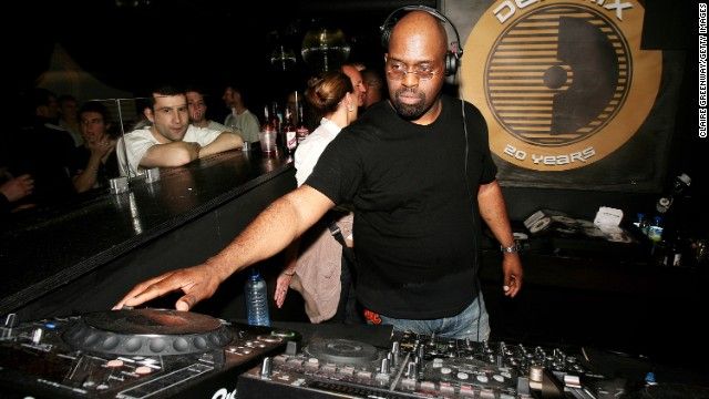  photo 140403085240-01-frankie-knuckles-0403-horizontal-gallery.jpg