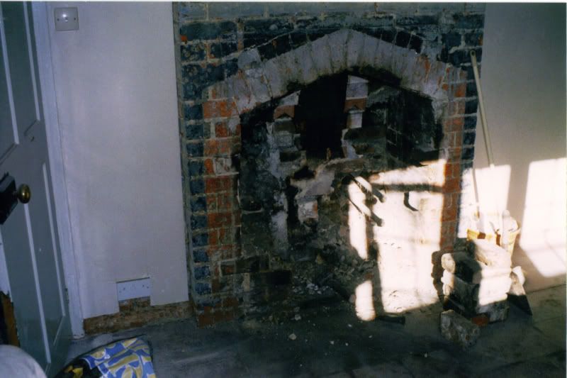 Fireplace_1.jpg