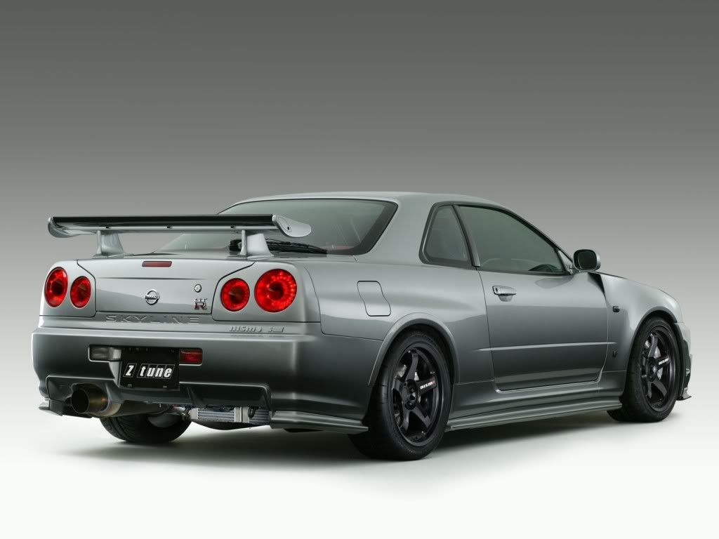 V35 Nissan Skyline