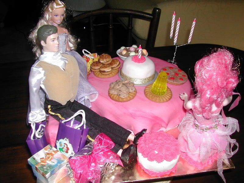 happy birthday miss pennywise!!!