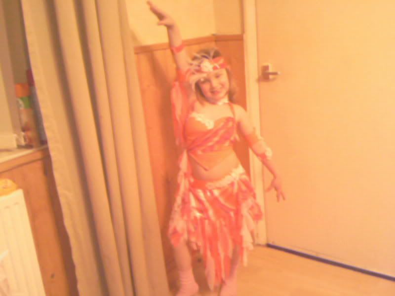 Image hotlink - 'http://i68.photobucket.com/albums/i7/rach_babes/DANCE/jordan.jpg' Image hotlink - 'http://i68.photobucket.com/albums/i7/rach_babes/DANCE/jordan.jpg'