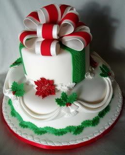 bigcakeredgiftandivy.jpg