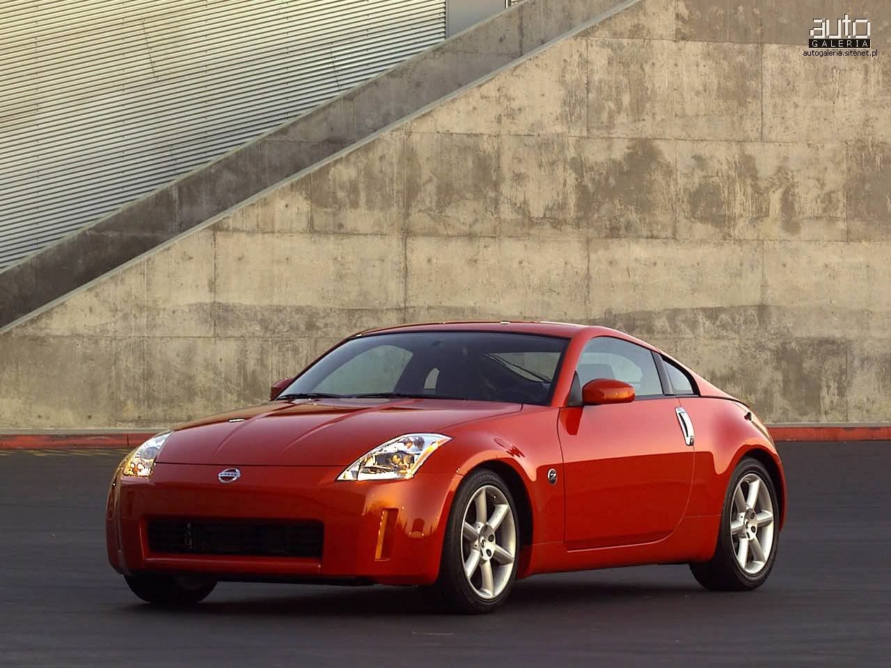 nissan_350z_2003_03_b.jpg