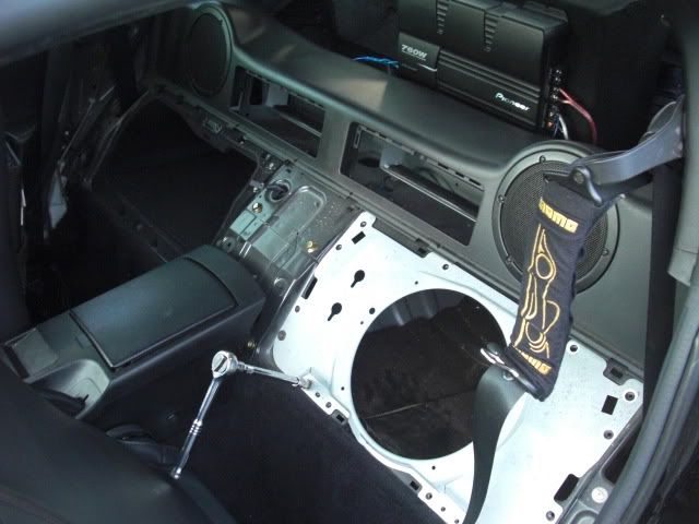 How to install rear speakers in a nissan 350z #6