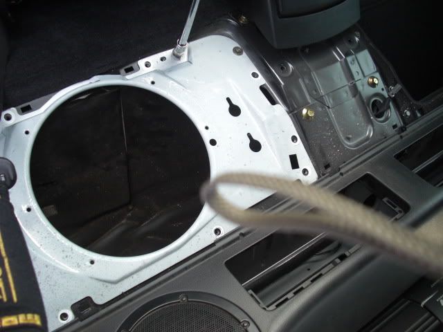 How to install rear speakers in a nissan 350z #7