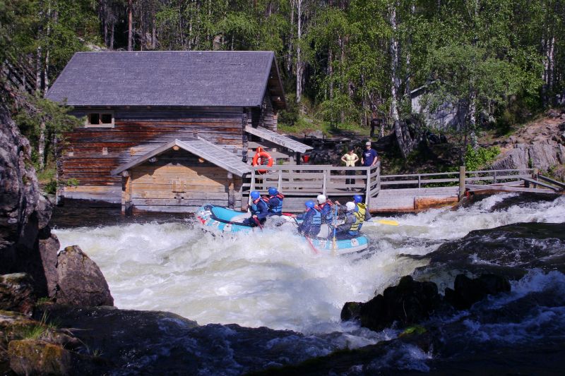 photo 49_3051__river_rafting_myllykoski_kuusamo_zps2956bd42.jpg